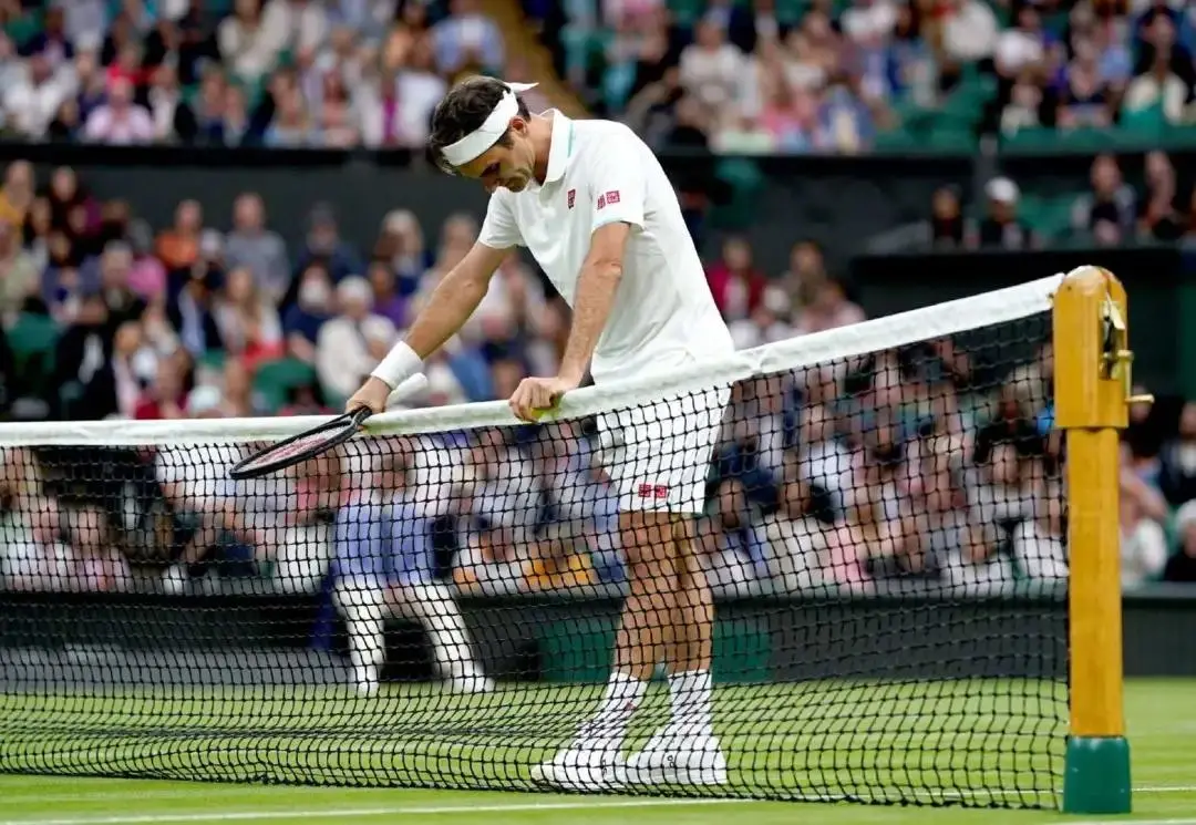 关于费德勒迎来十五赛季高光表现,湖人球迷沸腾!的信息 关于费德勒迎来十五赛季高光表现,湖人球迷沸腾!的信息