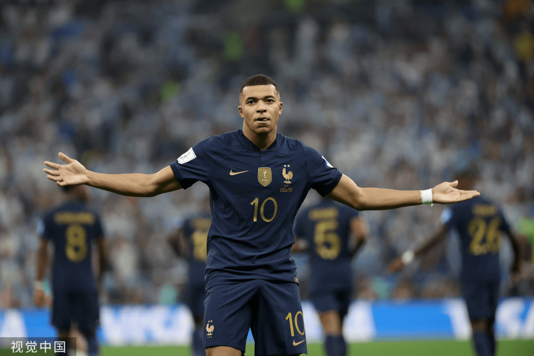  东契奇不满与李凯尔被冲突 