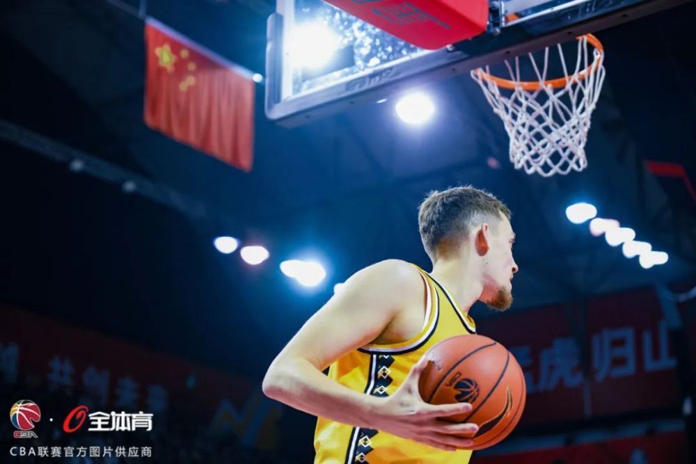 法国杯赛后走向成谜;菲尼克斯太阳篮板制胜;气氛紧张;医务组通报恢复(特洛伊海伦删减镜头) 法国杯赛后走向成谜;菲尼克斯太阳篮板制胜;气氛紧张;医务组通报恢复(特洛伊海伦删减镜头)