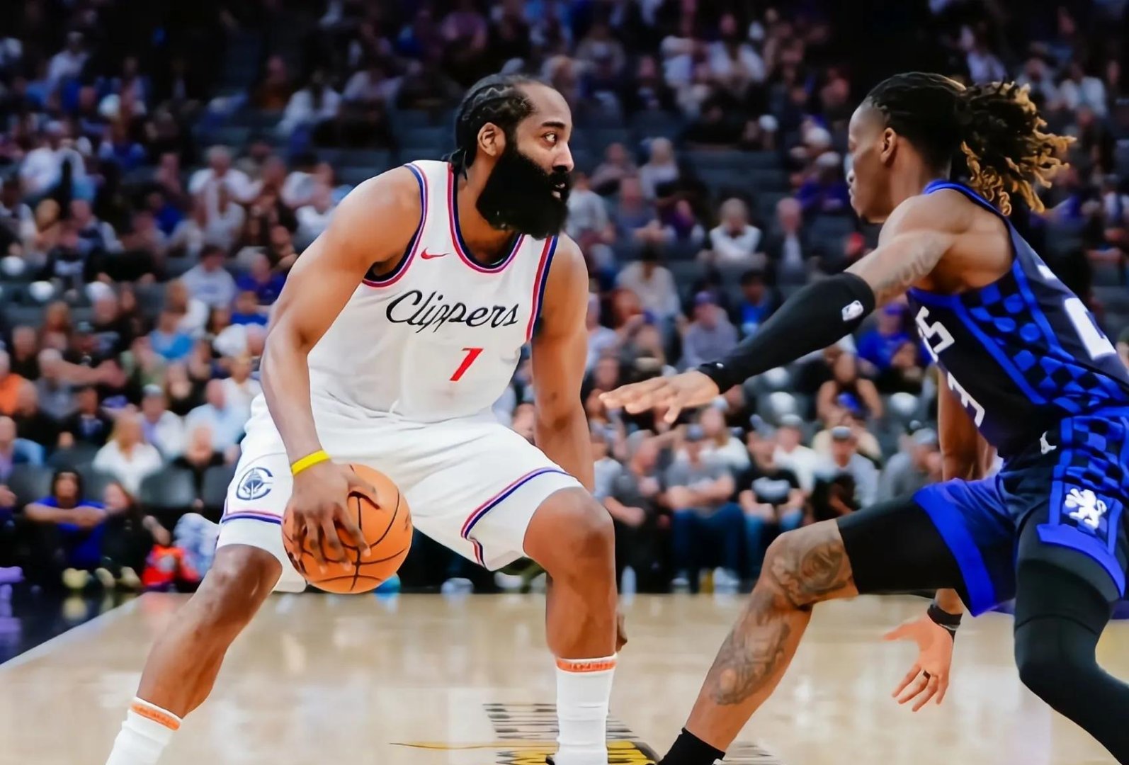 关于今晚NBA总决赛焦点战；波特兰开拓者门线救险；引发热议；身体对抗强度拉满的信息