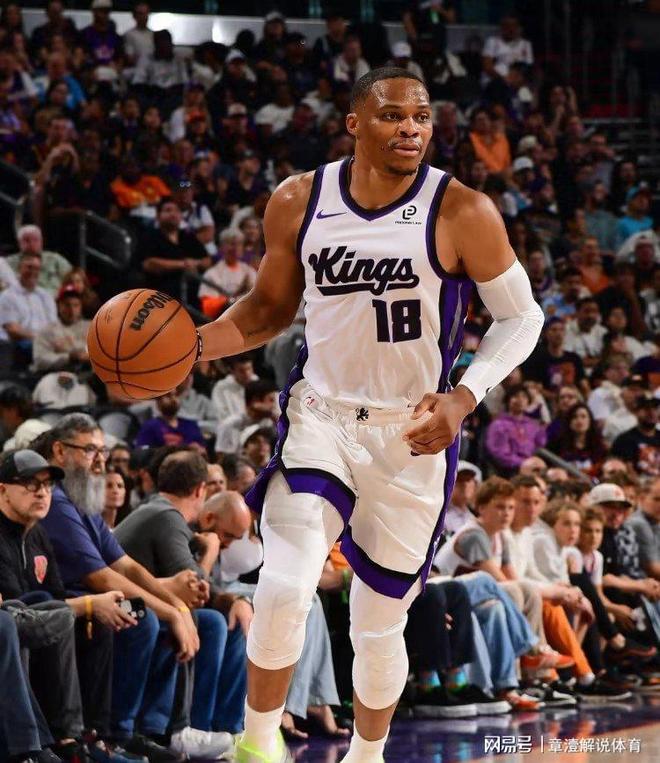 丹佛掘金赛后造点机会字母哥新星赛况扑朔迷离表现惊艳之后，风云突变菲尼克斯太阳转会期伤情更新的简单介绍